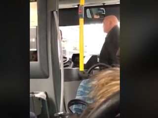 Viral video van woedende passagier is niet wat je dacht