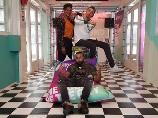 Mula B pakt het anders aan op album 'Meesterplusser' en laat verschillende kanten zien