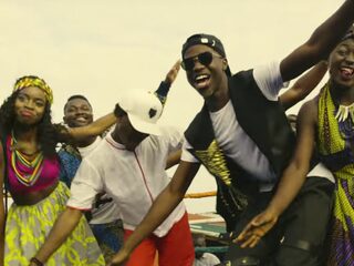 Prachtige battle in Niska en MHD videoclip Versus