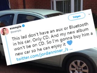 Rapper koopt auto voor fan die zijn muziek niet in auto kan afspelen