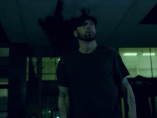 Eminem releast videoclip van Fall