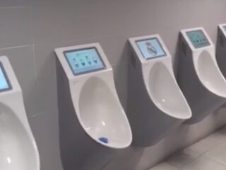 Toiletten van Real Madrid krijgen schermen met livebeelden