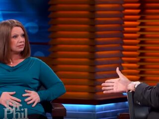 Vrouw bij Dr. Phil: "Ik ben al drie jaar en zeven maanden zwanger"