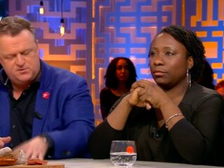 Weggepeste Gilly Emanuels bij Jinek: "Een van belagers was in opleiding bij Koninklijke Marechaussee"