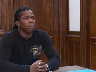 Dream School-rector Eric voert ontroerend gesprek met Eljereau