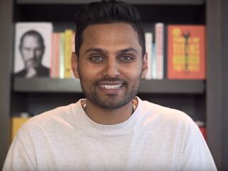Monnik Jay Shetty inspireert de hele wereld met zijn motivatievideo's