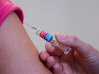 Kan je bruin worden door een spuitje?