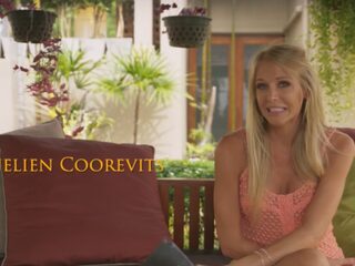 Temptation Island-presentatrice deelt savage moederdagcadeau