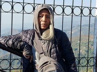 Dit 67-jarige model is het gezicht van Rihanna’s nieuwe modelabel