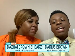 Darius (12) ontwerpt vlinderstrikjes voor asieldieren