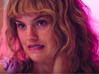 Bekijk nu de bizarre korte film 'Hitte' met Famke Louise in de hoofdrol