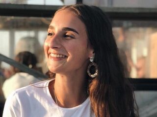 Shymo (19) moet naar de VS voor dure behandeling tegen zeldzame ziekte