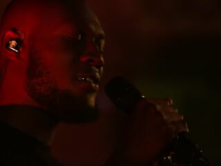 Stormzy covert Beyoncé's 'Brown Skin Girl' en zo klinkt het