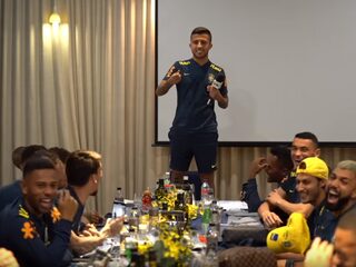 Braziliaanse voetbalteam gaat stuk om blunder speler die voor eerst 1e klas vliegt