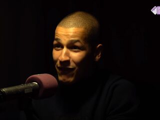 Zenuwachtige Bilal Wahib krijgt schokken in 'De DiXte Confessions'