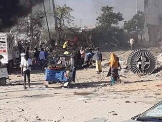 Meer dan 60 doden bij aanslag in Somalië