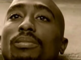 Standbeeld 2Pac onder vuur op Twitter