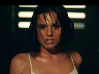 Famke Louise werkt samen met Afro Bros op 'Sexy Loca'