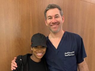 Kritiek op actrice Malika Haqq wegens inplannen makeover na bevalling