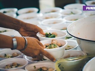 Waarom mensen elkaar willen helpen in tijden van crisis