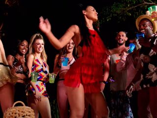 Seksueel contact verboden in nieuwe Netflix-datingshow 'Too Hot To Handle'