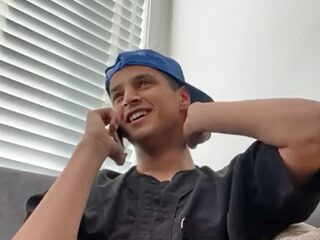 Ihattaren blijft fysiek én op FIFA fit: "Ik ben on fire, niemand kan mij aan"