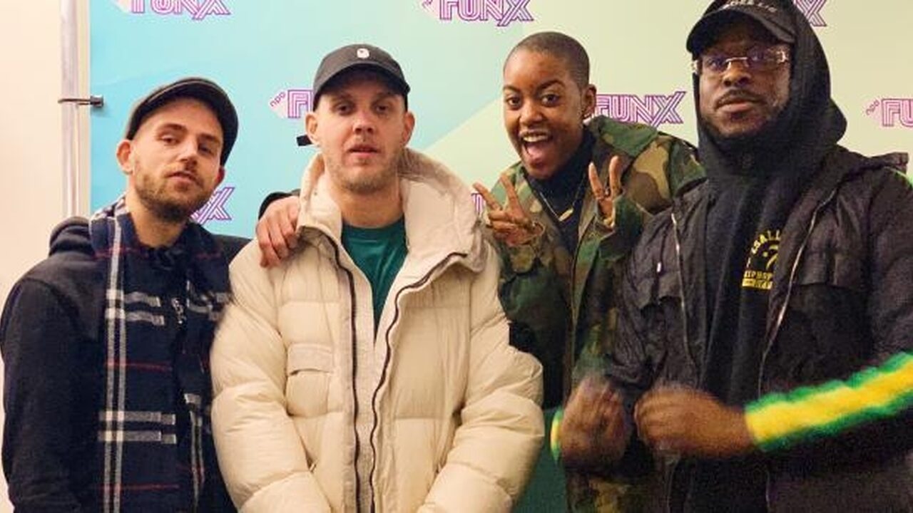 wie is de king r b funx base met youngbaekansie wie is de king r b funx base met youngbaekansie