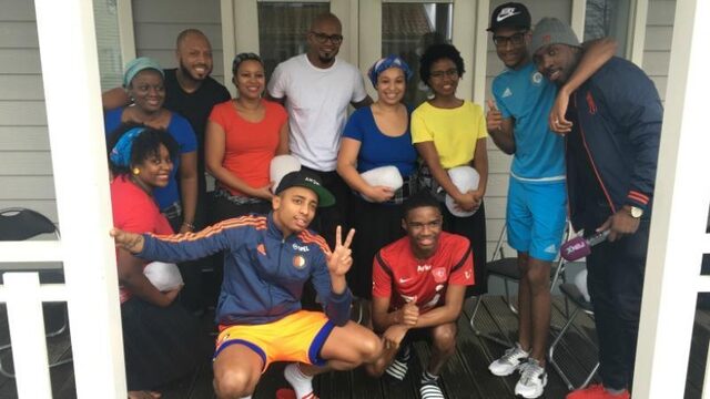 VIDEO: Broederliefde danst op traditioneel Kaapverdiaanse muziek in Zeeland