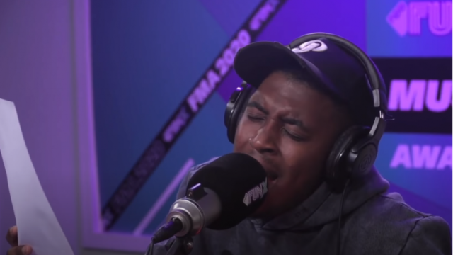 Rarko gaat all out met 'Aya' en 'Video Vixen' tijdens de Autotune Challenge