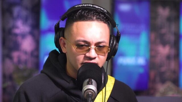 Dodo spit gekke tune bij Youssef & Ouassima