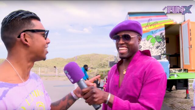 Jandino neemt je mee behind the scenes van clipshoot 'Porkéria'