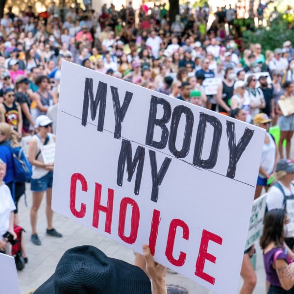 Man in Amerika vermoordt vriendin nadat ze abortus ondergaat in andere staat