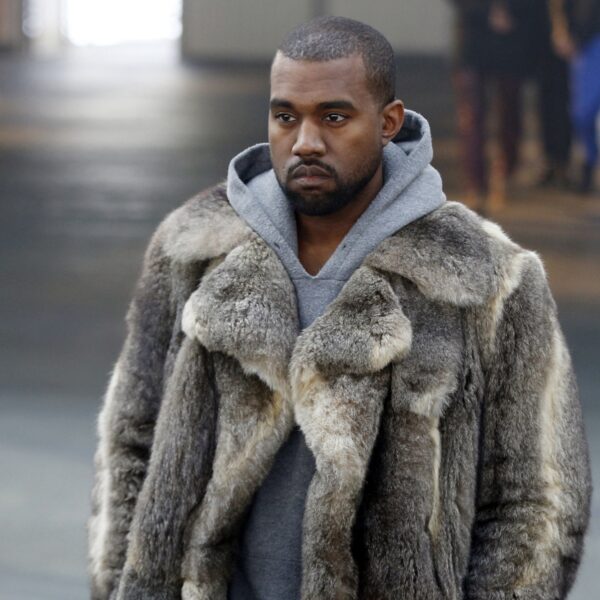 Aandeelhouders klagen Adidas aan voor beëindigen samenwerking met Kanye West