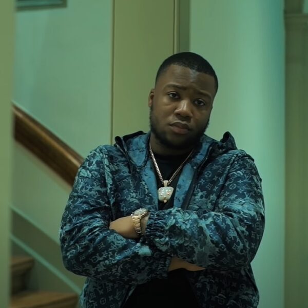 KM zet noodgedwongen streep door uitverkochte tour vanwege arrestatie