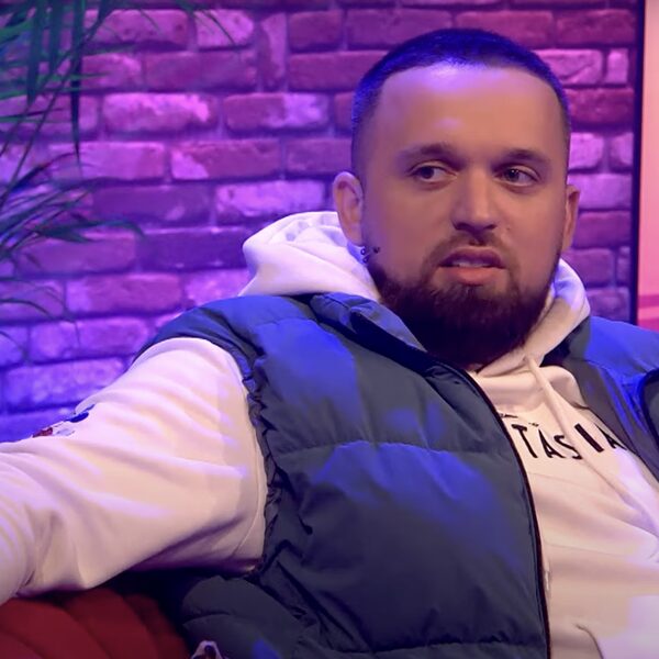 Fraasie: "Ik maakte een tune voor mijn wifey om te vertellen dat ik haar leuk vond"