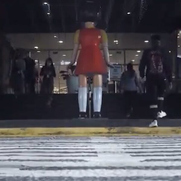 Angstaanjagende reclame voor 'Squid Game' geplaatst in Filipijnen