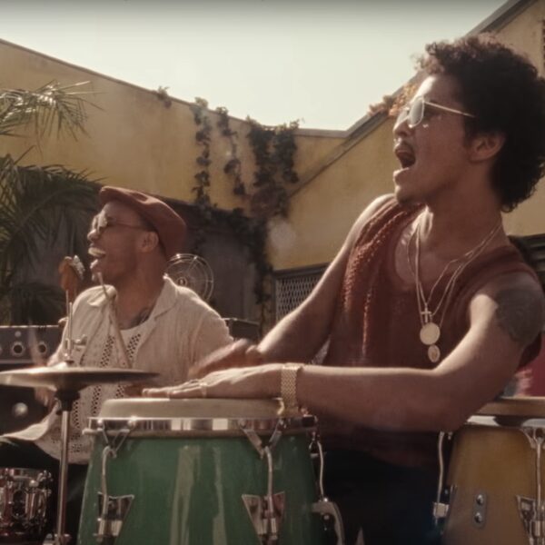 Eerste album van Silk Sonic verschijnt in november