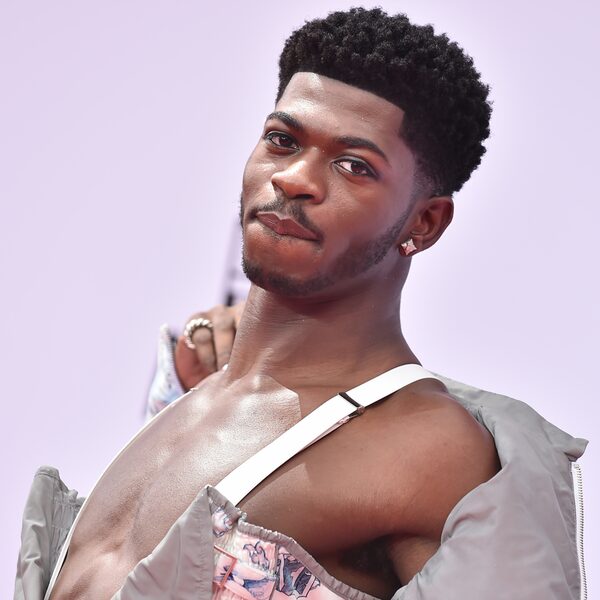 Beelden van Lil Nas X lekken uit: artiest opgepakt na bizar incident in Los Angeles