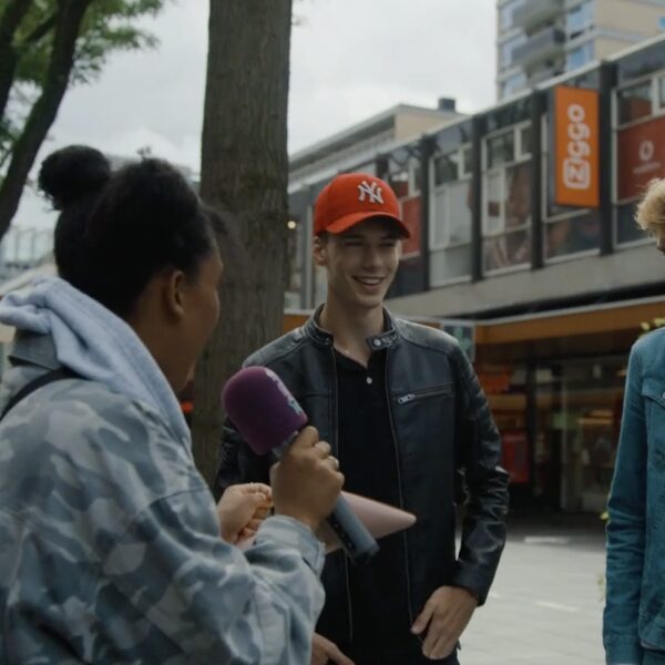 FunX Zoekt Presentator-kandidaat Chelsea onderzoekt hoe inclusief Rotterdam is