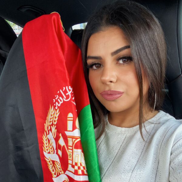 Zorah (26) start doneeractie voor Afghanistan: "Het gaat om leven of dood"