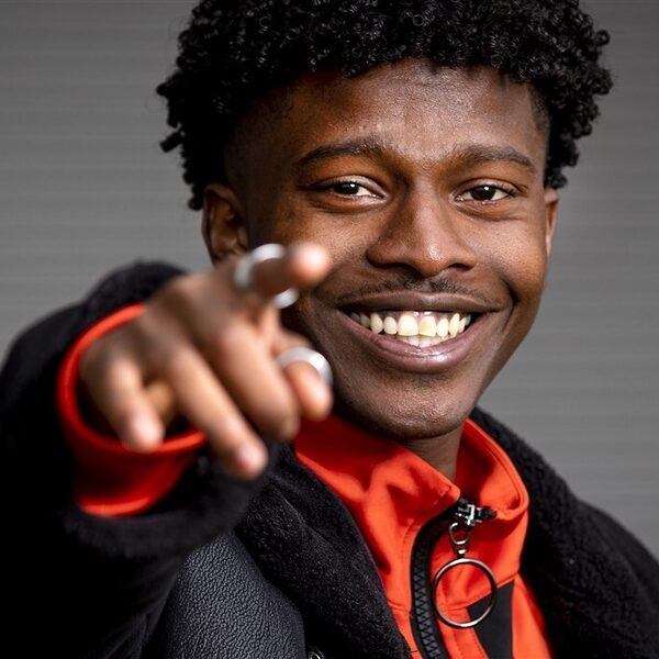 'Koeriers' wordt eerste serie met alleen acteurs van kleur