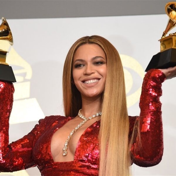 Beyoncé laat op Cowboy Carter van zich horen na mislopen Grammy voor Album Of The Year