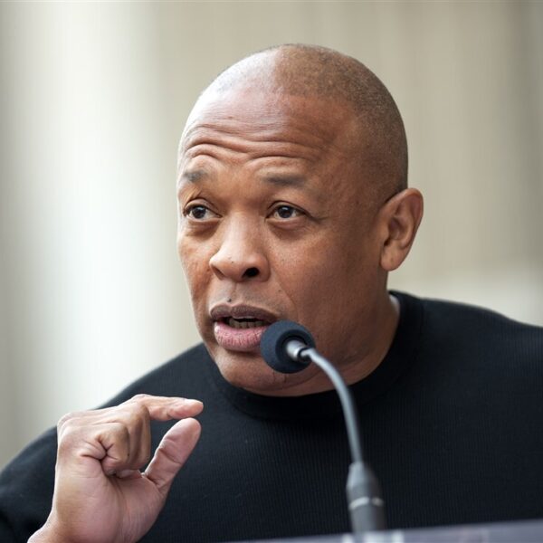 Dr. Dre in ziekenhuis na hersenbloeding