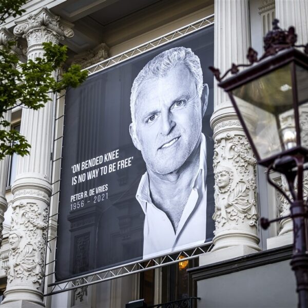 Rapport legt gemiste signalen bloot voor moord op De Vries en Wiersum