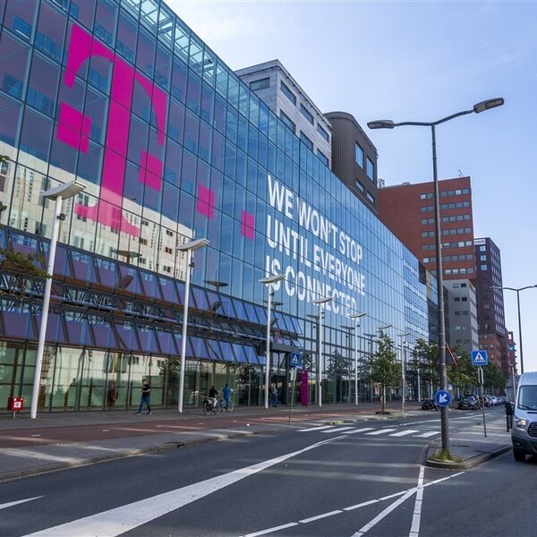 T-mobile zet sponsorschap 'The Voice of Holland' per direct stop