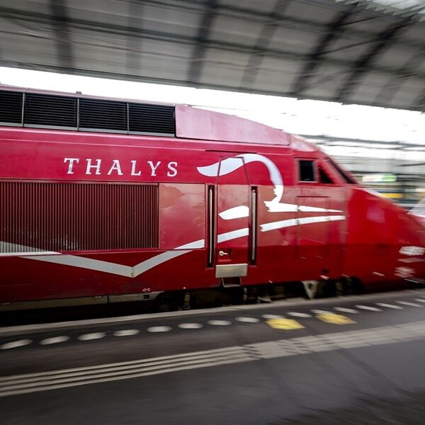 Reizigers zitten uren vast in bloedhete Thalys zonder airco