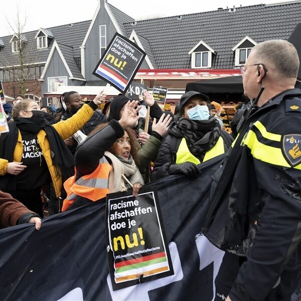 Aanval op KOZP-activisten: "Politie had moeten ingrijpen"