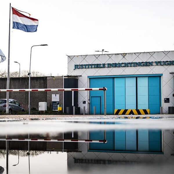 Leger ingezet om gewelddadige uitbraakpoging topcriminelen uit EBI te voorkomen