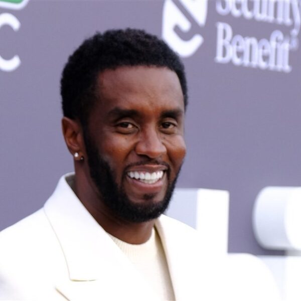 Diddy beïnvloedt mogelijk getuigen vanuit de gevangenis