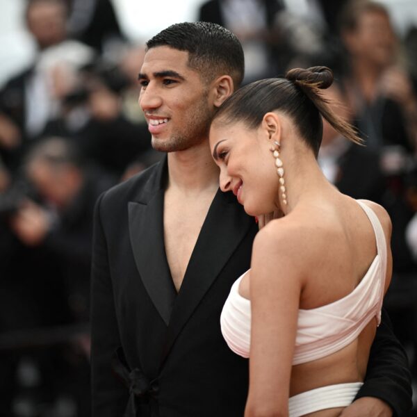 Hakimi hoeft ex-vrouw niets te betalen; fortuin staat op naam van zijn moeder